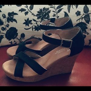 Toms sienna sandal wedge